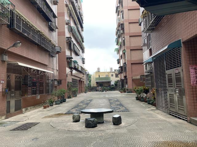 中壢華廈-12